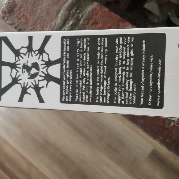 NIB earth elements gemstone water bottle - Picture 4 of 4